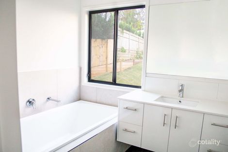 Property photo of 30 Raffles Street Mount Gravatt East QLD 4122