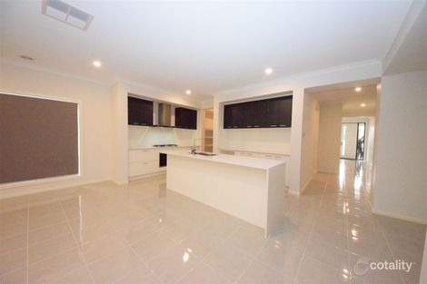 Property photo of 12 Oresund Street Craigieburn VIC 3064