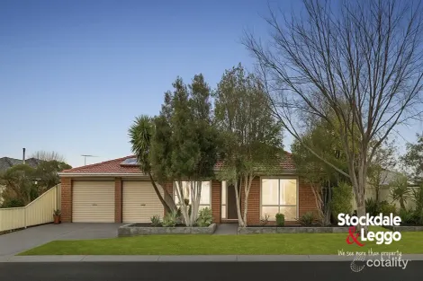 Property photo of 53 Emerald Circuit Craigieburn VIC 3064