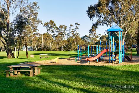 Property photo of 11 Greenhill Road Greensborough VIC 3088