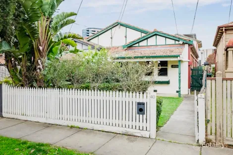40 Kambrook Rd, Caulfield North, VIC 3161