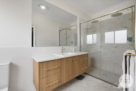 Property photo of 40 Burgess Lane Calala NSW 2340