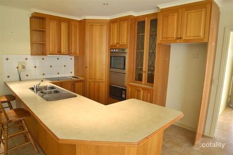 Property photo of 2/10 Olinda Street Glen Waverley VIC 3150