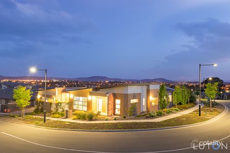 Property photo of 28 Bott Crescent Casey ACT 2913