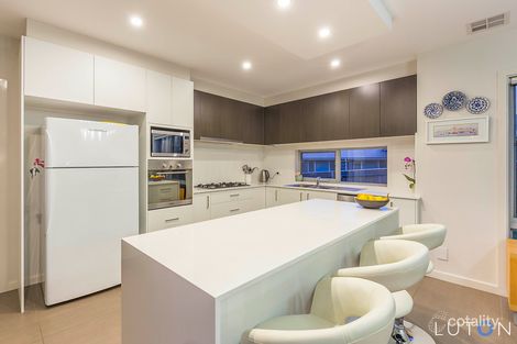 Property photo of 28 Bott Crescent Casey ACT 2913