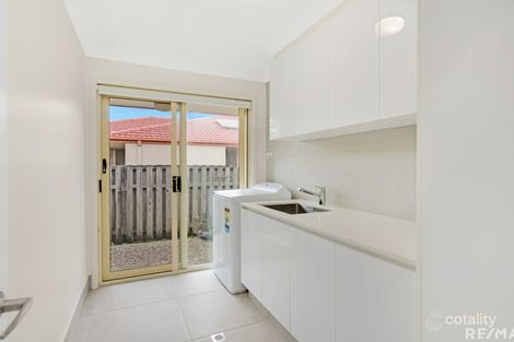 Property photo of 106 Swanton Drive Mudgeeraba QLD 4213