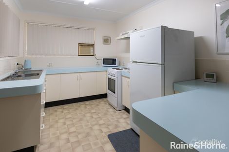 Property photo of 3 Glen Court Kepnock QLD 4670