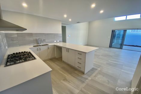 9d Recreation Rd, Hamilton Hill, WA 6163