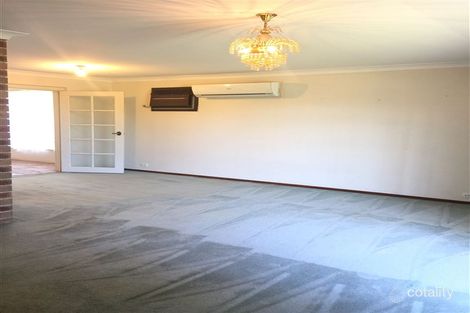 Property photo of 71 Carissa Way Forrestfield WA 6058