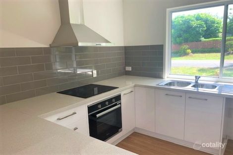 2 Frangipanni St, Russell Island, QLD 4184