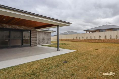 Property photo of 60 Graham Drive Kelso NSW 2795