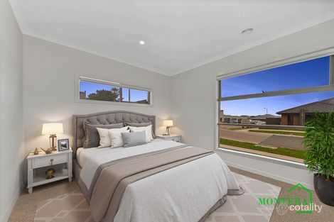Property photo of 2 Firewheel Road Kalkallo VIC 3064