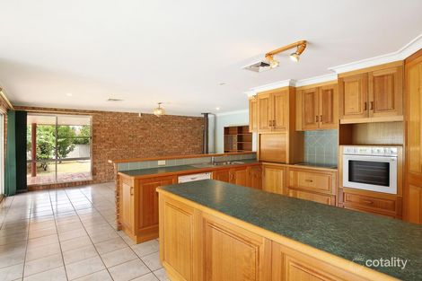 Property photo of 4 Noonga Crescent Hillvue NSW 2340