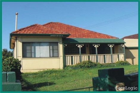 Property photo of 32 St Cloud Crescent Lake Heights NSW 2502