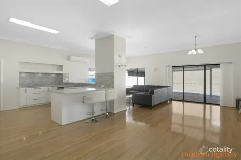 Property photo of 19A Norman Street St James WA 6102
