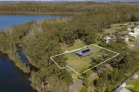34 Spinks Ave, Lake Conjola, NSW 2539