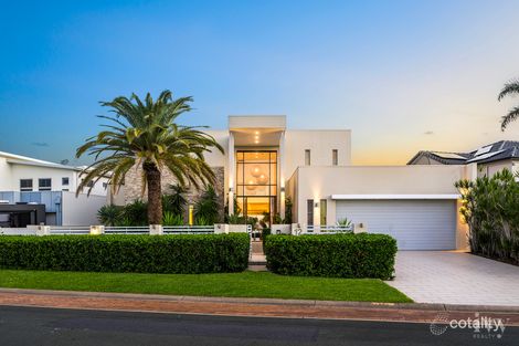 12 Regents Ct, Paradise Point, QLD 4216