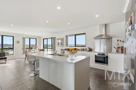 Property photo of 15 Abate Place Midway Point TAS 7171