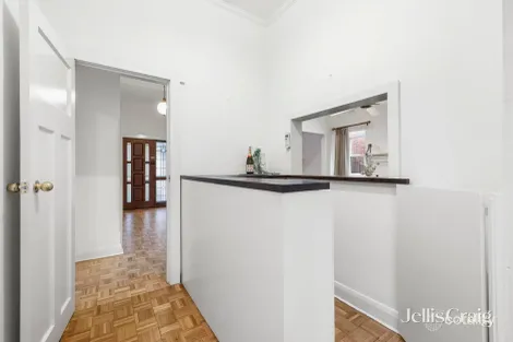 Property photo of 33 Lindsay Avenue Murrumbeena VIC 3163