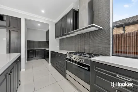 Property photo of 8 Eugene Street Tarneit VIC 3029