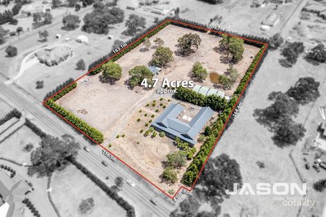 95 Forest Red Gum Dr, Mickleham, VIC 3064