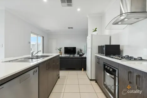 Property photo of 28 Tiergarten Road Brabham WA 6055