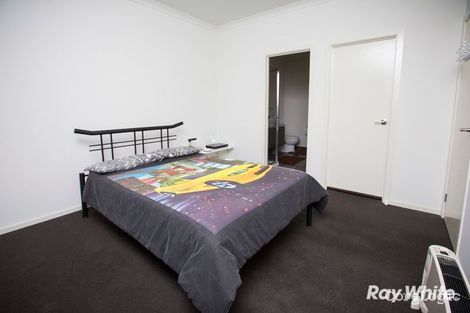 Property photo of 14 Haakman Way Pakenham VIC 3810