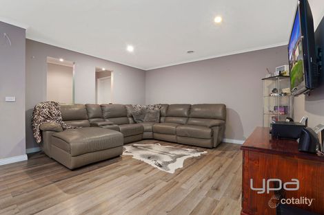 Property photo of 7 Ologhlen Drive Wyndham Vale VIC 3024