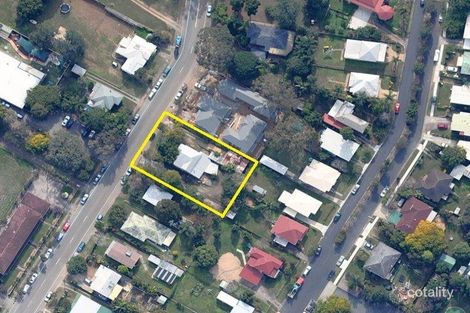 20 Armstrong St, Petrie, QLD 4502