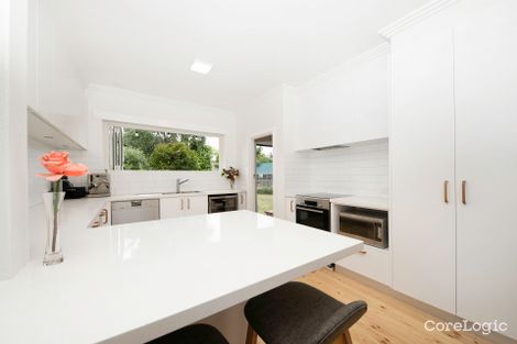 Property photo of 68 Hopetoun Circuit Yarralumla ACT 2600