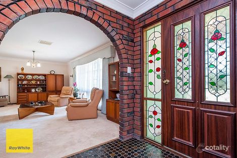 Property photo of 34 Glyde Road Lesmurdie WA 6076