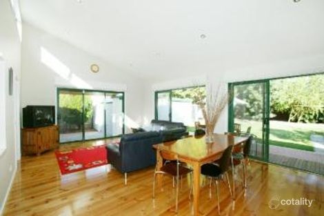 Property photo of 48 Rosstrevor Crescent Mitcham VIC 3132