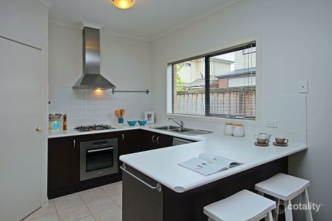 Property photo of 31 Banjo Circuit Bonbeach VIC 3196