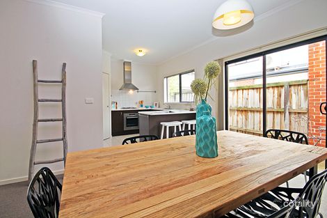 Property photo of 31 Banjo Circuit Bonbeach VIC 3196