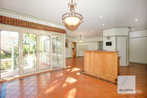 47 Salamander Dr, Taylors Lakes, VIC 3038