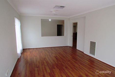 Property photo of 32 Ranfurlie Circuit Melton West VIC 3337