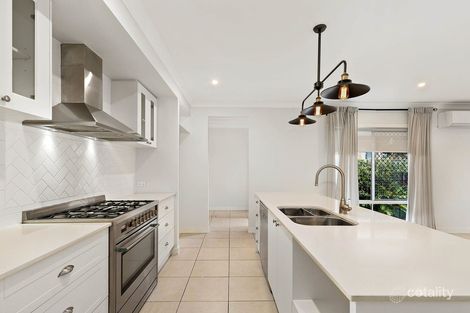 Property photo of 19 Lindeman Circuit Pimpama QLD 4209