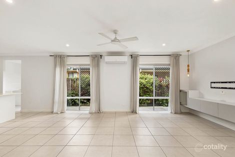 Property photo of 19 Lindeman Circuit Pimpama QLD 4209