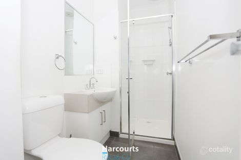 Property photo of 10 Delwyn Close Thomastown VIC 3074