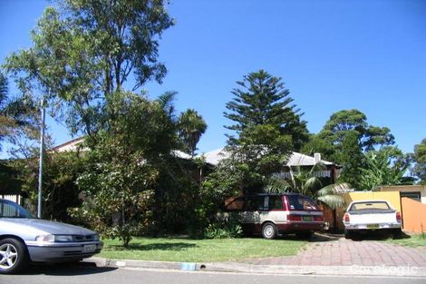 Property photo of 27 Bond Street Bellambi NSW 2518