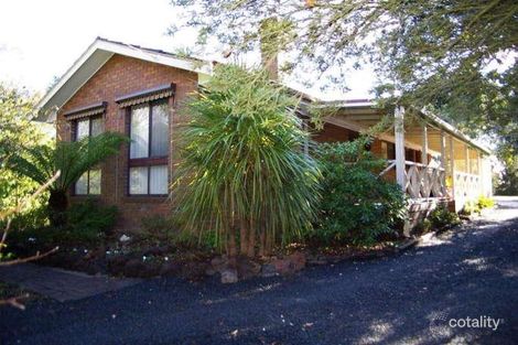 Property photo of 21 Noonan Grove Woodend VIC 3442