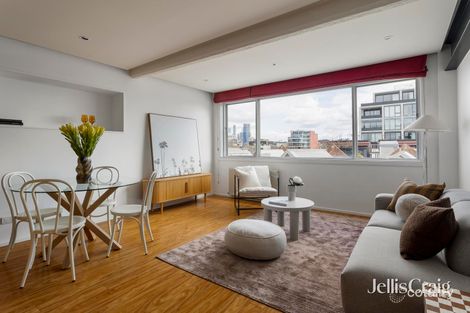 17 Macrobertsons Cl, Fitzroy, VIC 3065