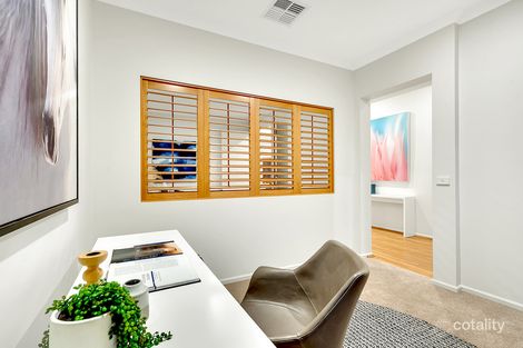 Property photo of 3 Gippsland Way Craigieburn VIC 3064