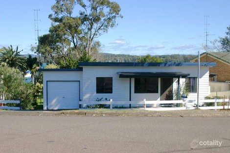 13 The Cut, Mannering Park, NSW 2259