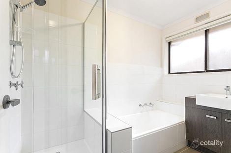Property photo of 2/16-18 Moonya Road Carnegie VIC 3163