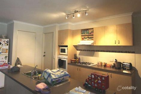 Property photo of 12 Darling Place Manor Lakes VIC 3024