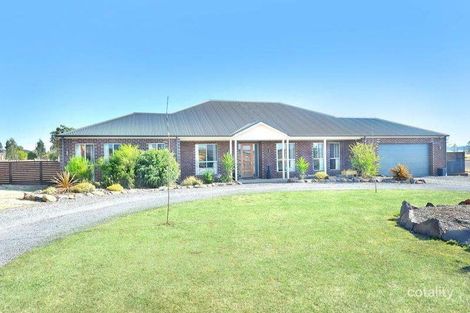 11 Maxwell St, Cardigan Village, VIC 3352