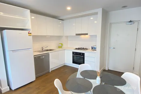 Property photo of 104/813 Toorak Road Hawthorn East VIC 3123