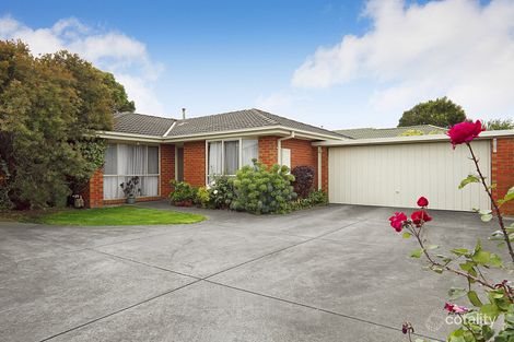 2/6 Watson Gdns, Berwick, VIC 3806