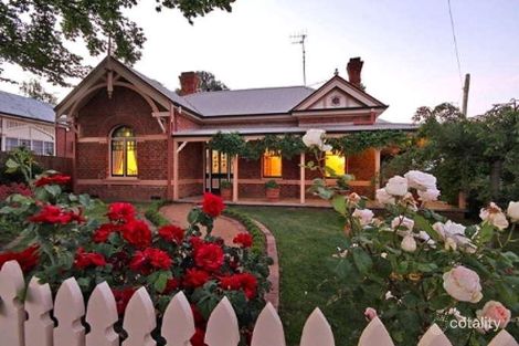 Property photo of 253 Bentinck Street Bathurst NSW 2795